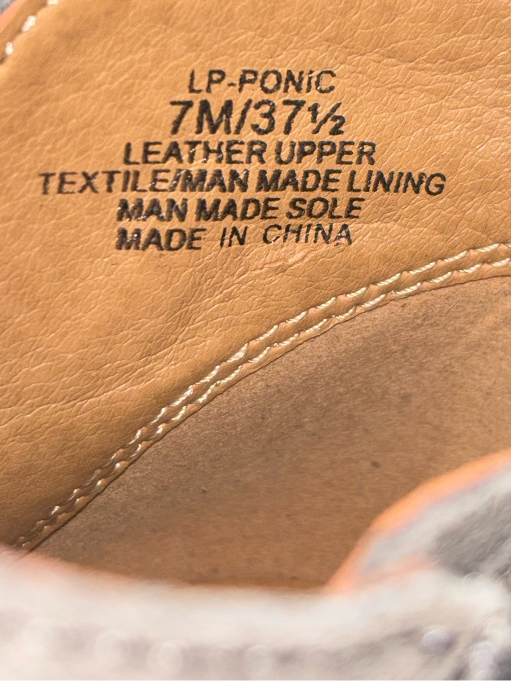 Lucky Brand Ponic Ankle Booties in Cinder Oiled Suede, size 7 - Picture 9 of 9